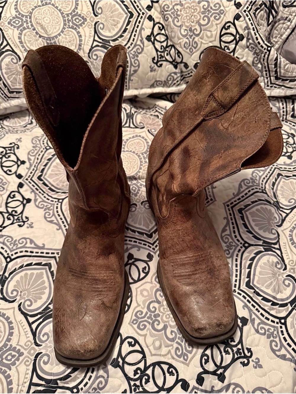 Ariat Distressed Brown Leather Western Boots